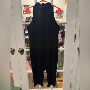 Black Sleeveless Capri Length Jumpsuit